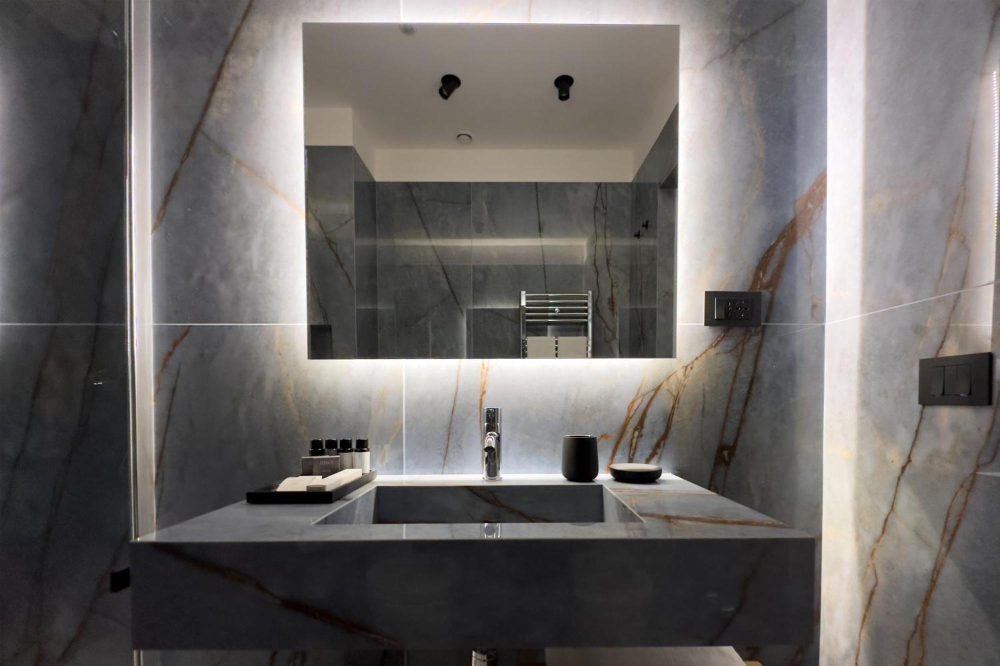 Insogno Suites Napels Buitenkant foto