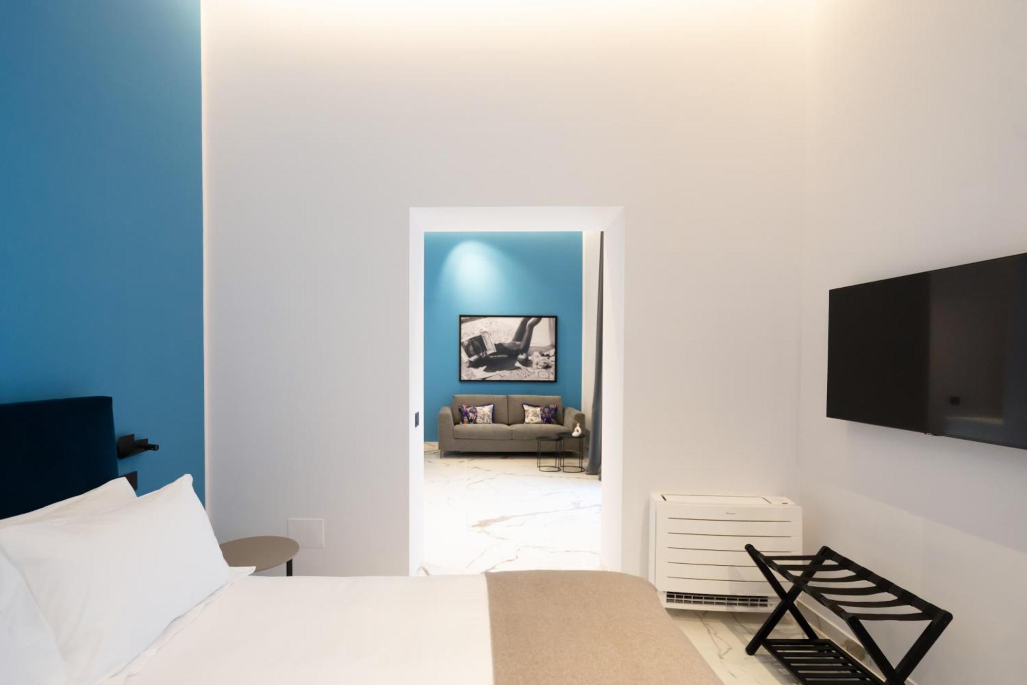 Insogno Suites Napels Buitenkant foto