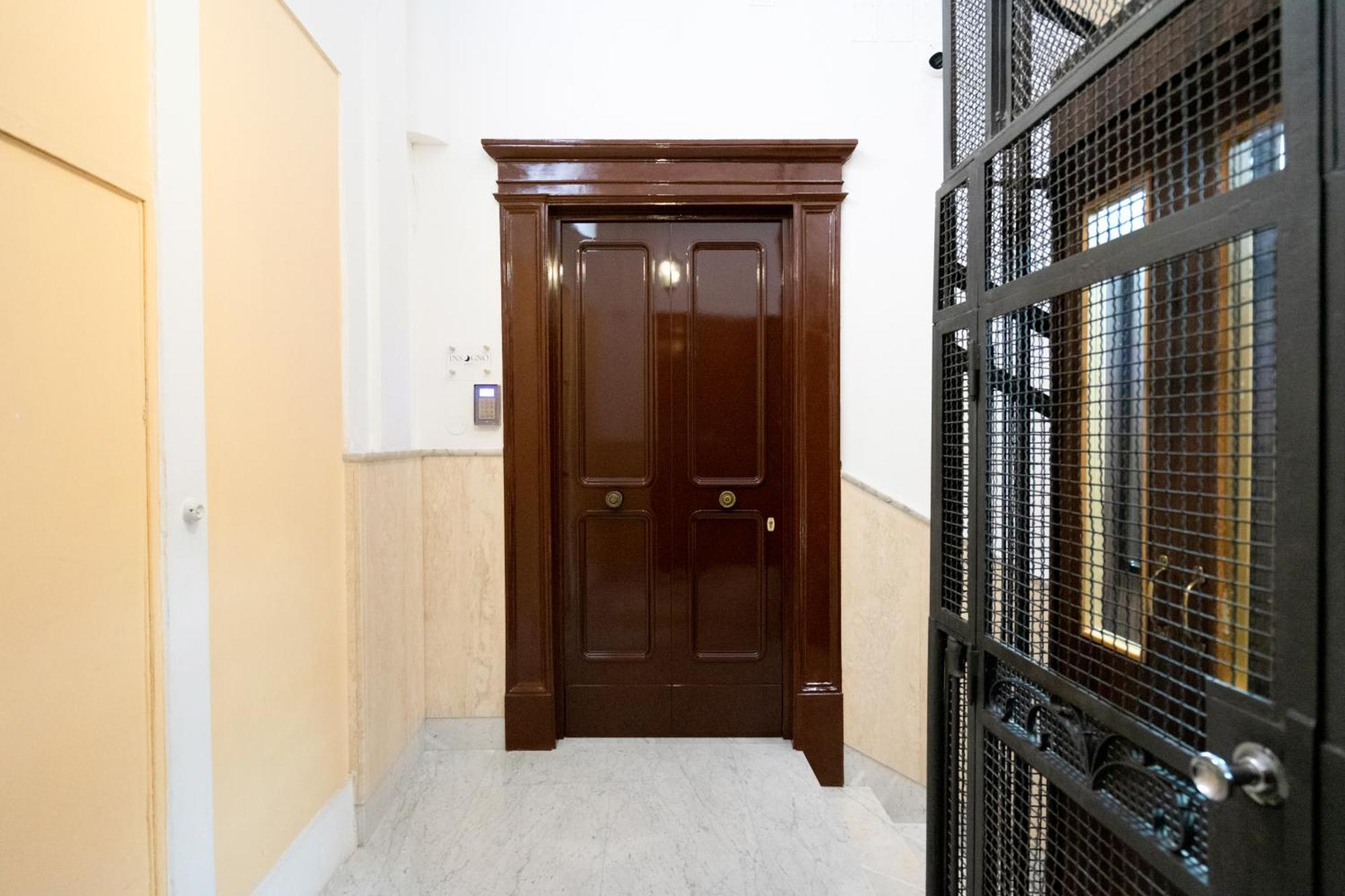 Insogno Suites Napels Buitenkant foto
